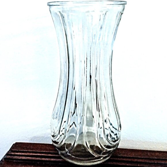 HOOSIER GLASS ~ Vintage 9.5" Ribbed & Inverted Arch Clear Vase (13A) 4087-B VGC! - Picture 5 of 7